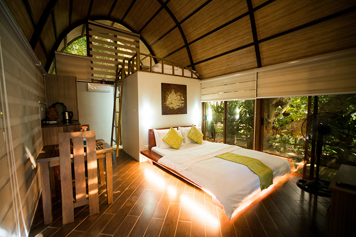 San Rafael River Adventure Glass Cottage Accommodation