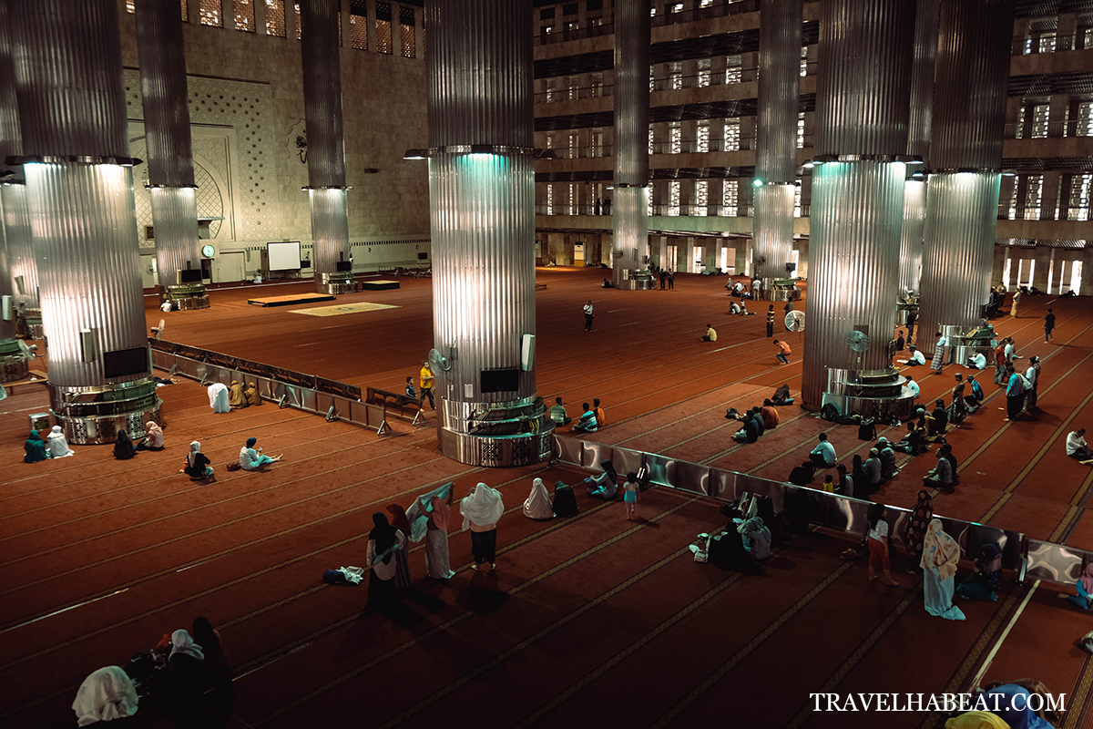 Istiqlal Mosque, largest mosque in Southeast Asia.