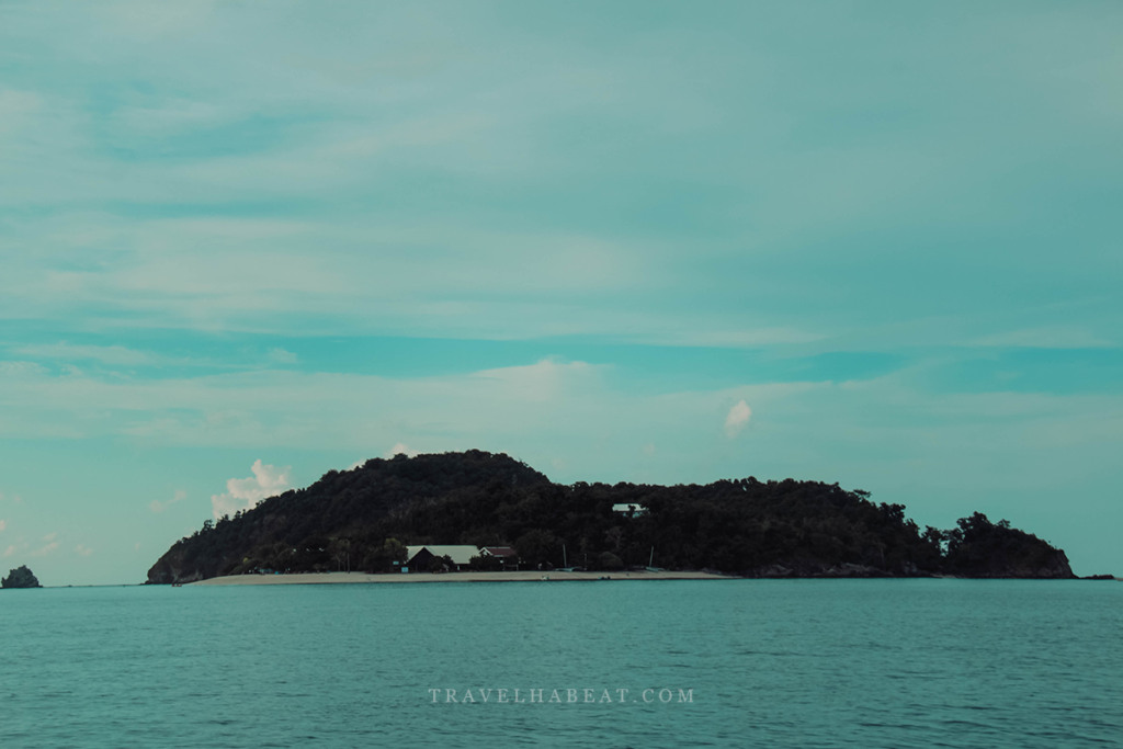 Dimakya Island