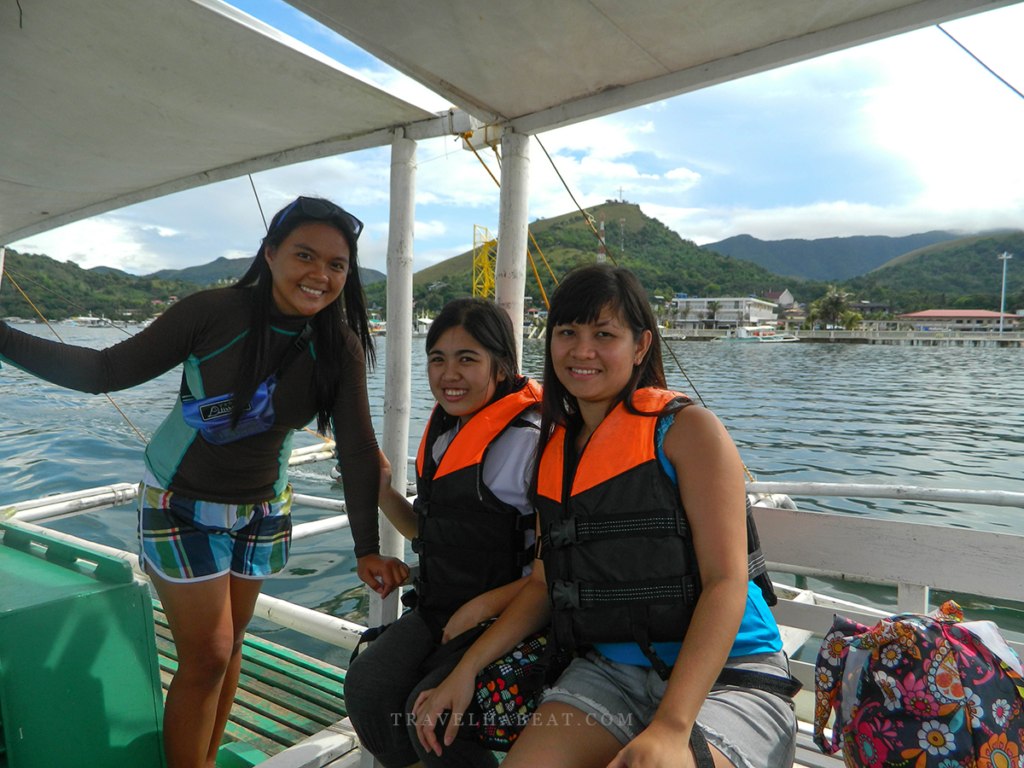 Together with our guide Cristine (leftmost) and my friend Dianne (center).